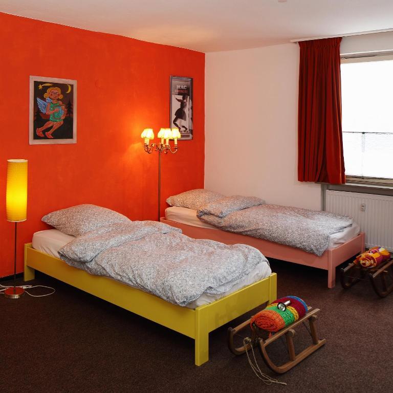 Foto-Motel + Fensterzumhof Kassel Bagian luar foto